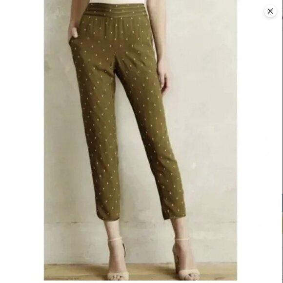 Anthropologie Pants - Anthropologie Olive Cropped Pants with Dots